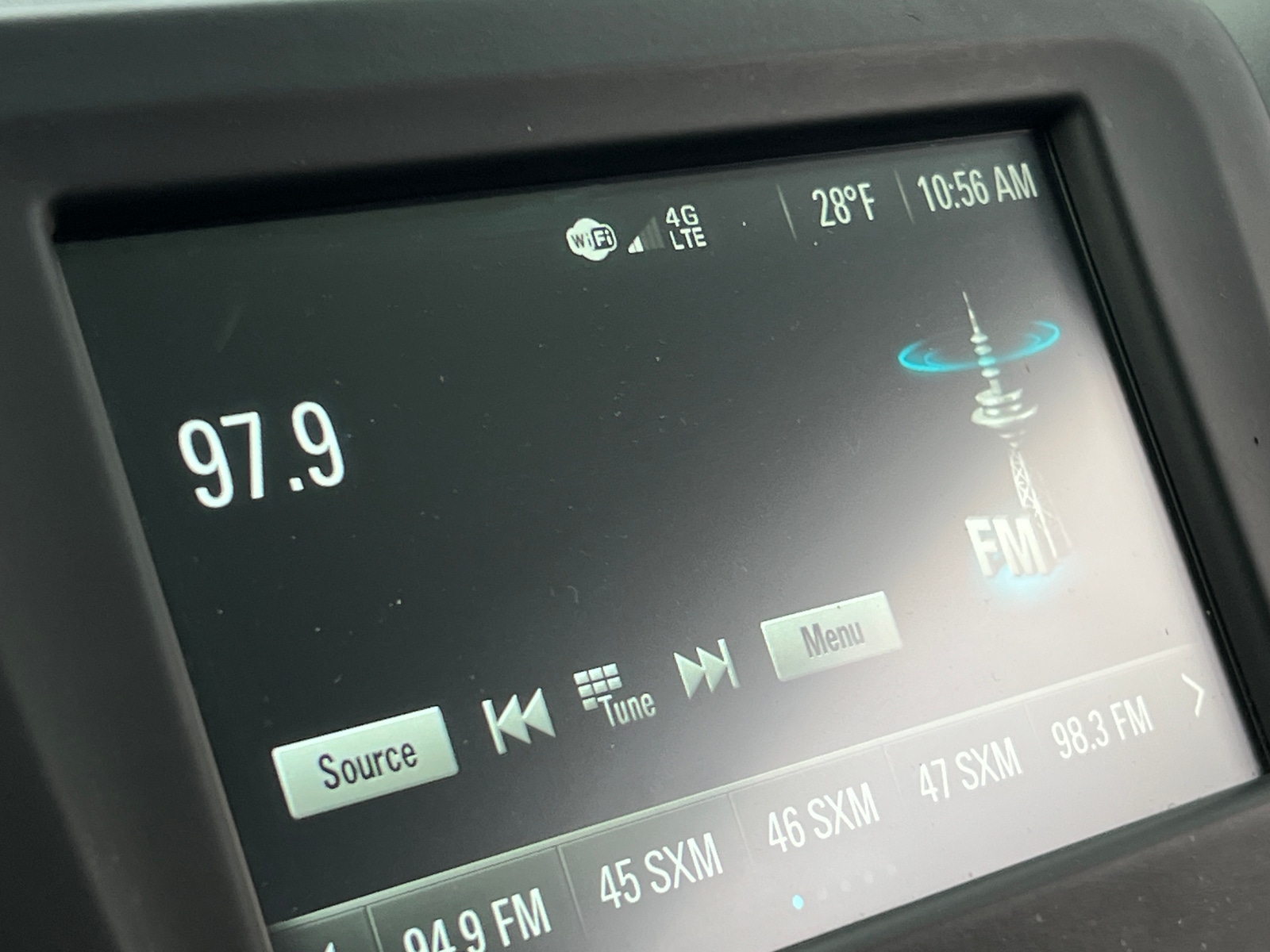 Thumbnail: 2018 Chevrolet Equinox - 4