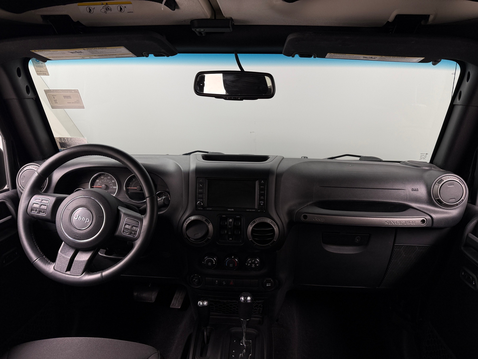 Thumbnail: 2016 Jeep Wrangler - 3