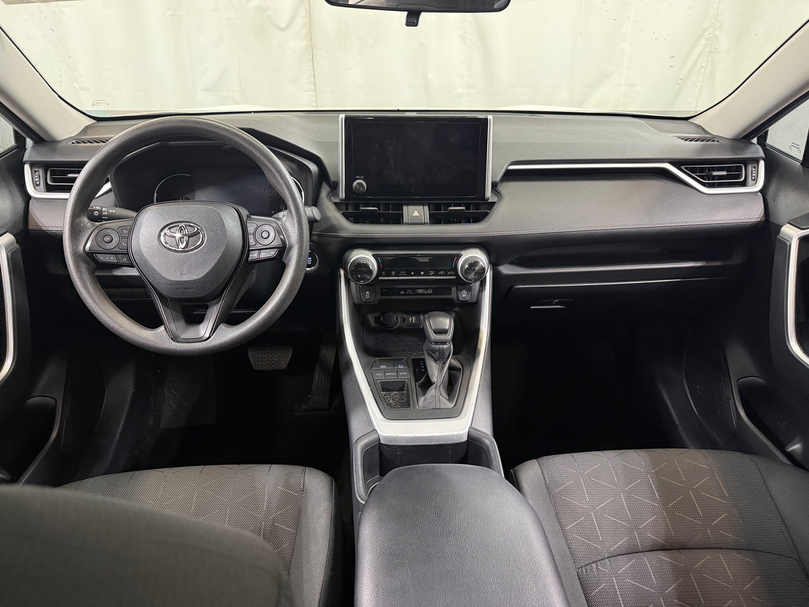 Thumbnail: 2023 Toyota RAV4 - 3