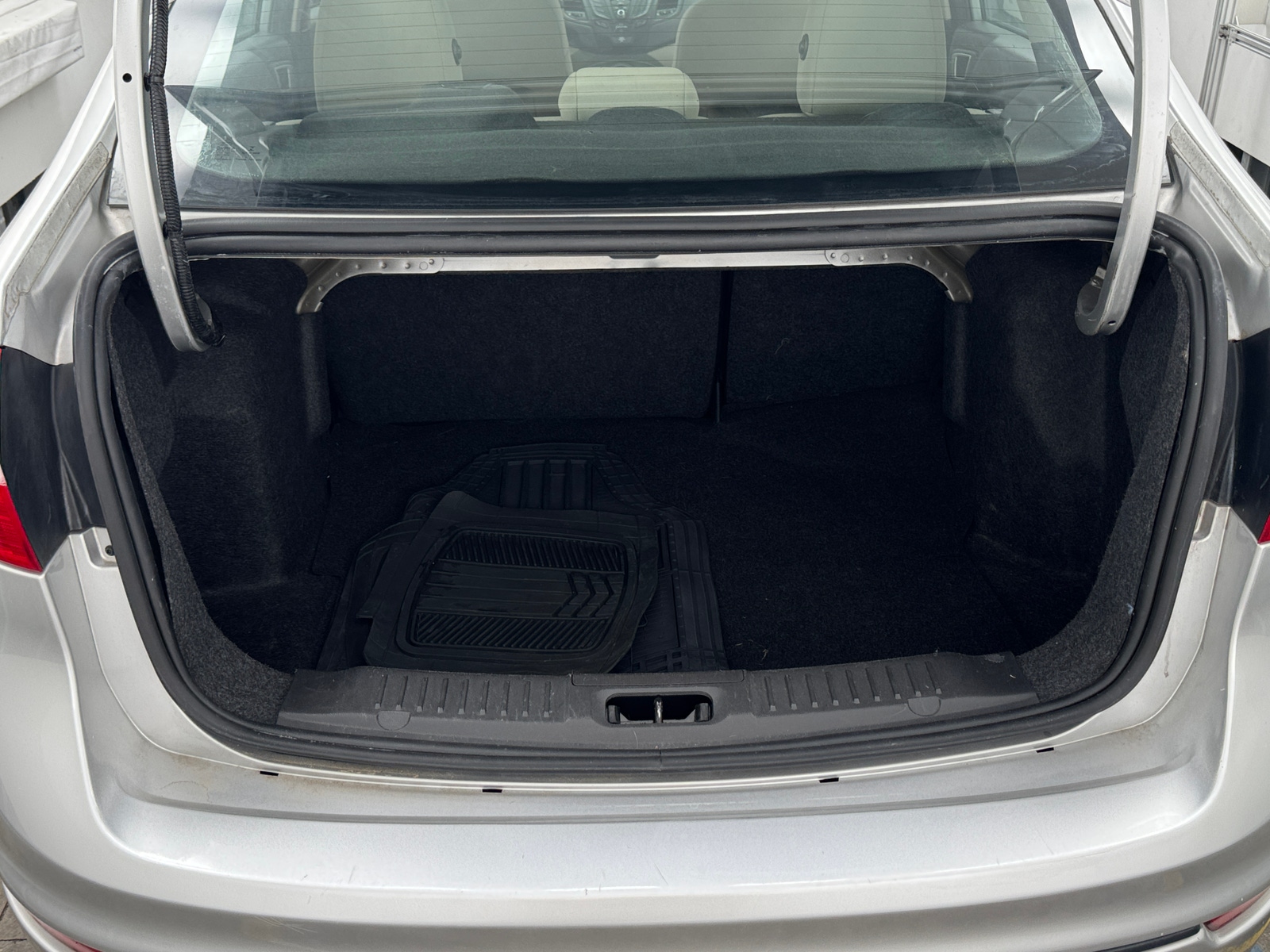 Thumbnail: 2016 Ford Fiesta - 7