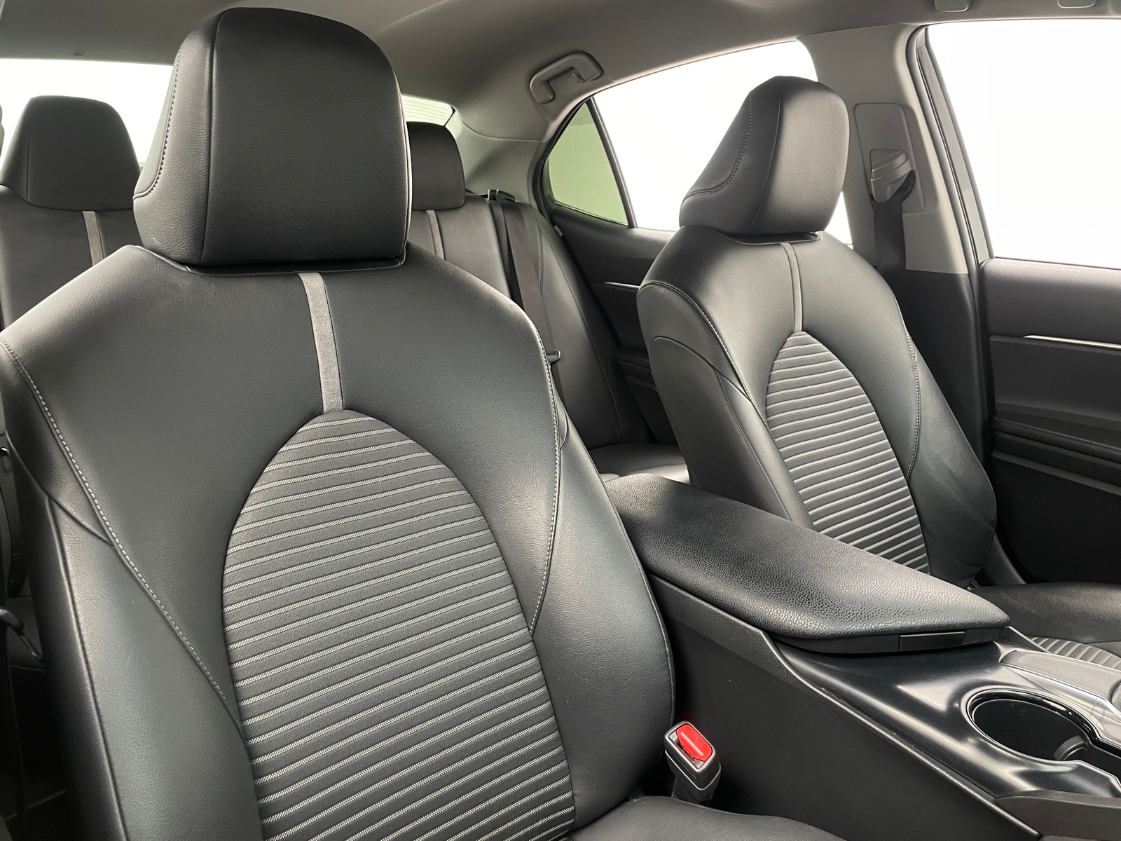 Thumbnail: 2018 Toyota Camry - 2