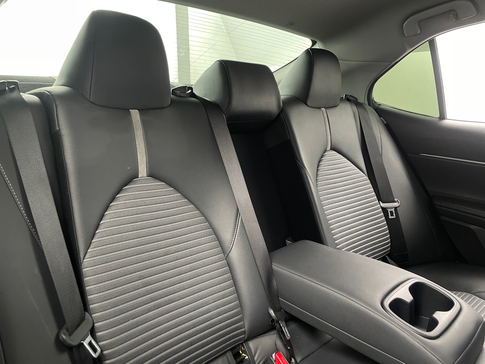 Thumbnail: 2018 Toyota Camry - 6