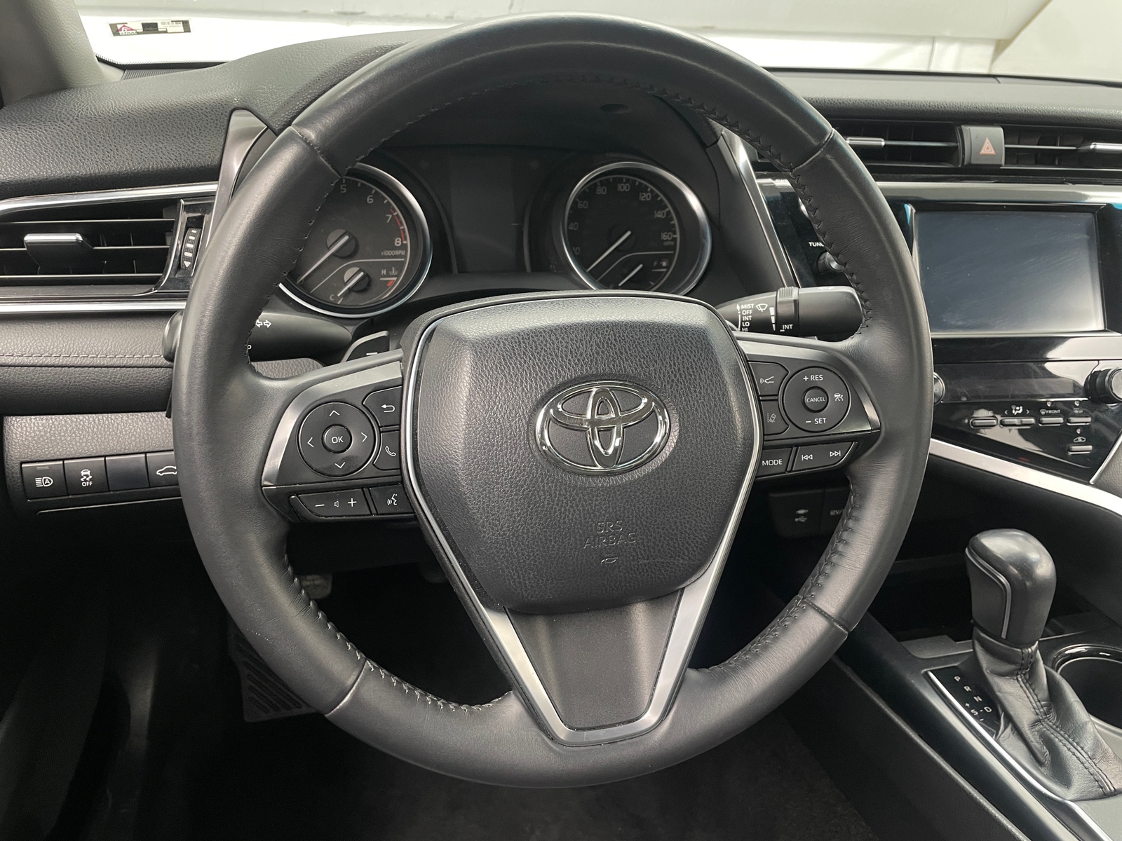 Thumbnail: 2018 Toyota Camry - 5