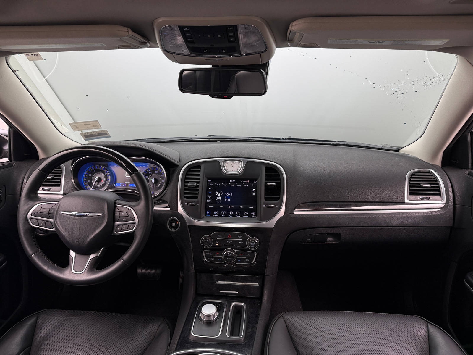 Thumbnail: 2019 Chrysler 300 - 2