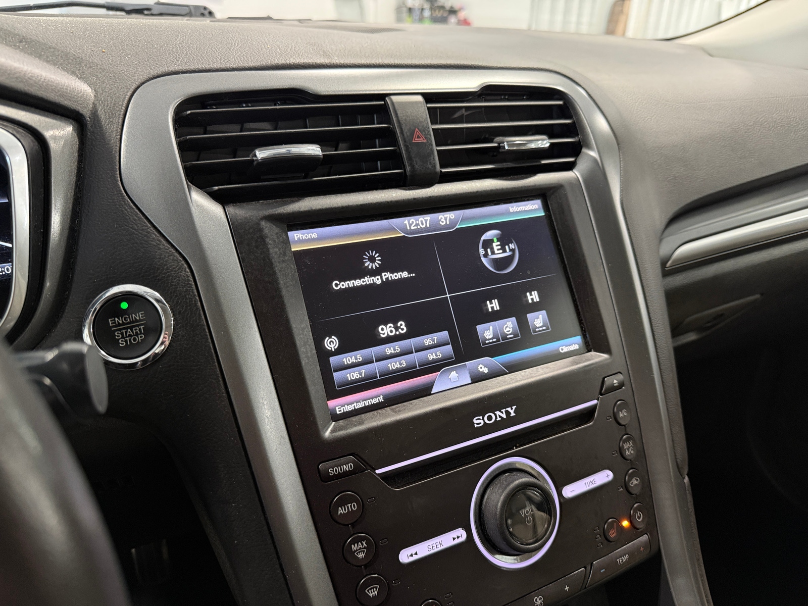 Thumbnail: 2016 Ford Fusion - 3