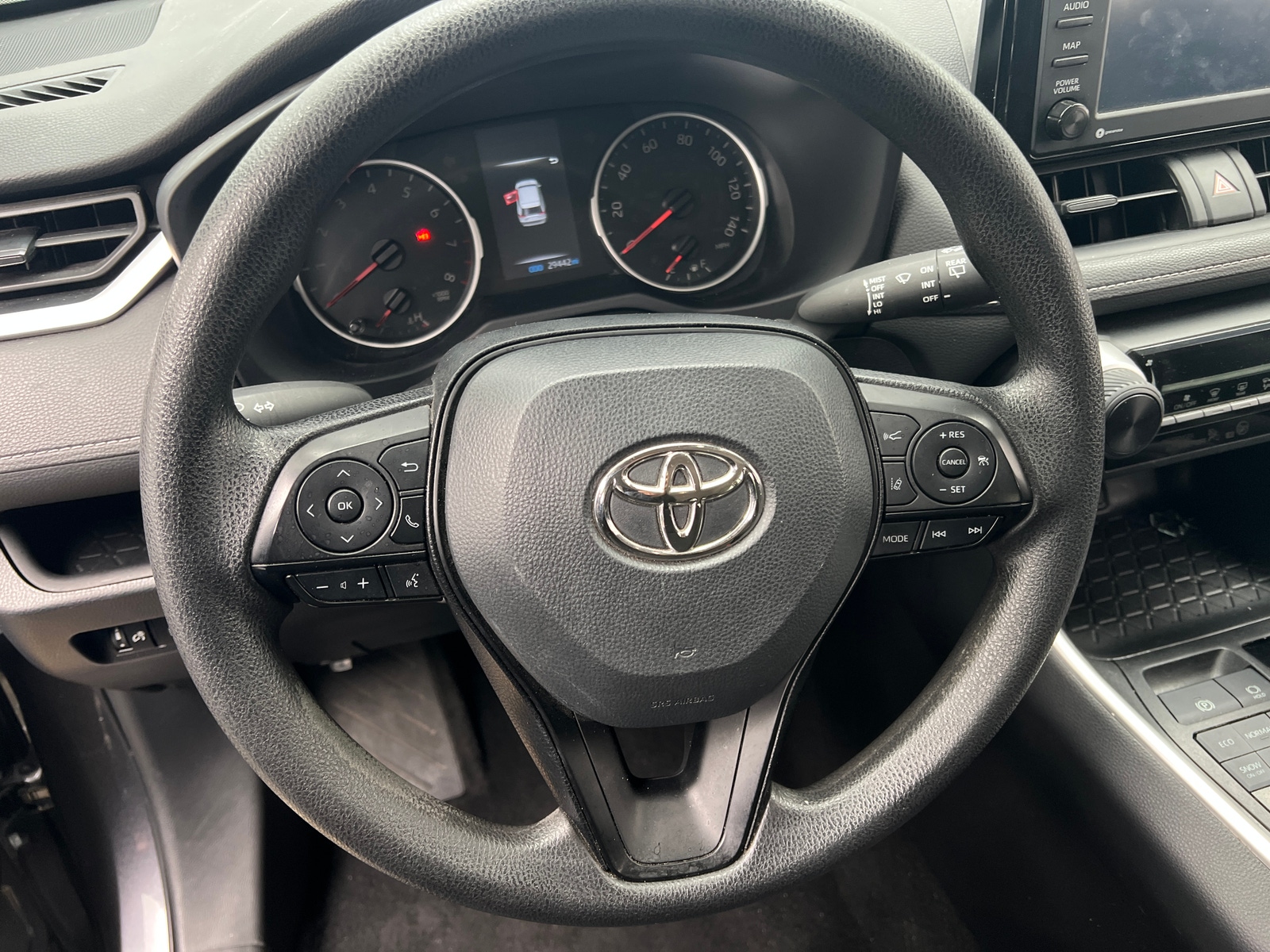 Thumbnail: 2022 Toyota RAV4 - 5