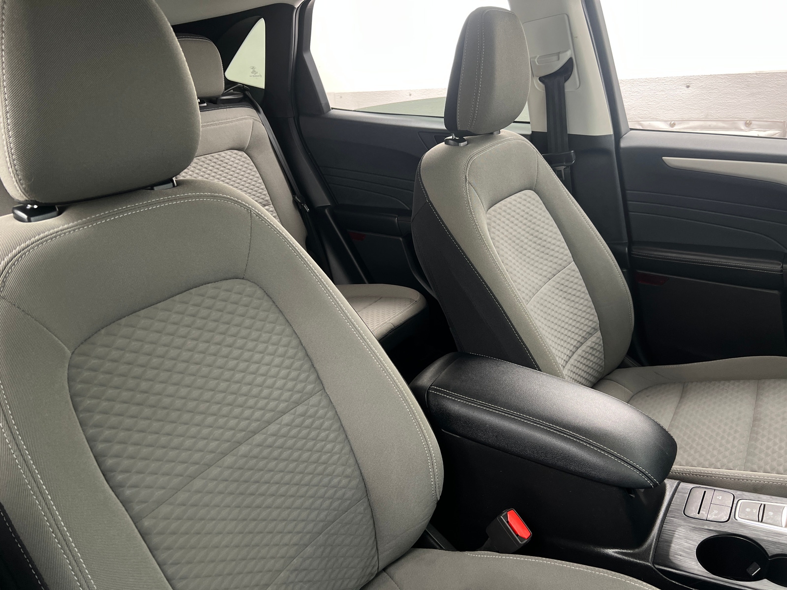 Thumbnail: 2022 Ford Escape - 2