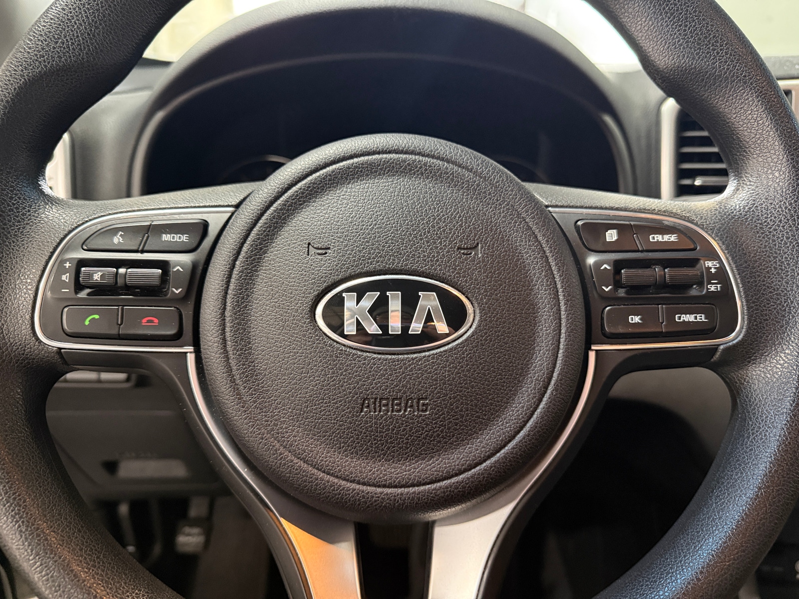 Thumbnail: 2019 Kia Sportage - 5