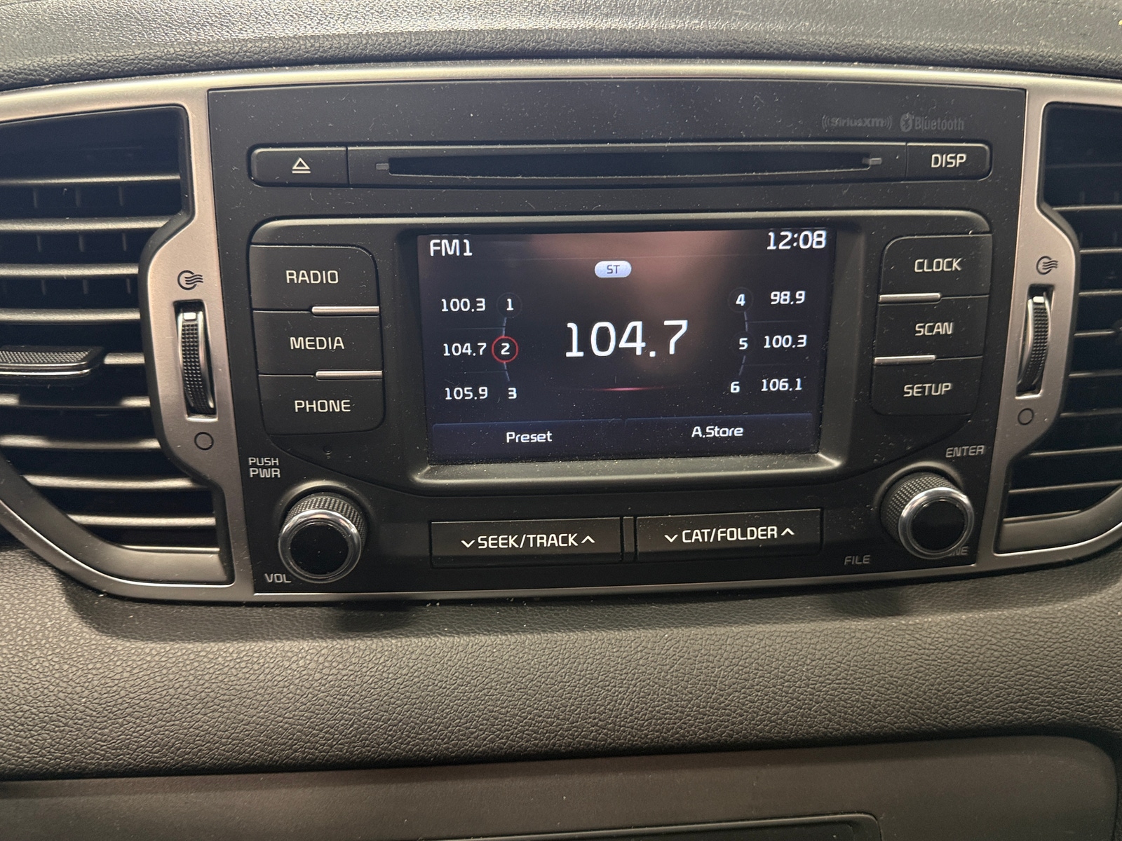 Thumbnail: 2019 Kia Sportage - 4