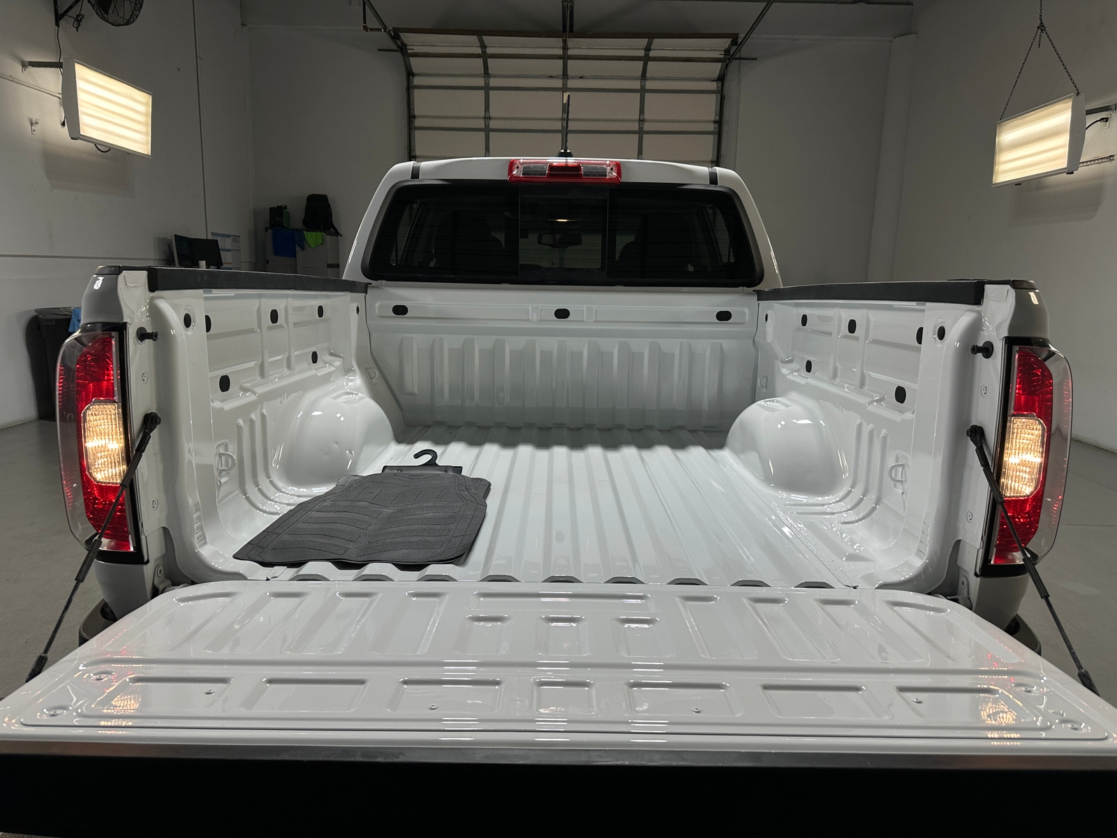 Thumbnail: 2019 GMC Canyon - 7