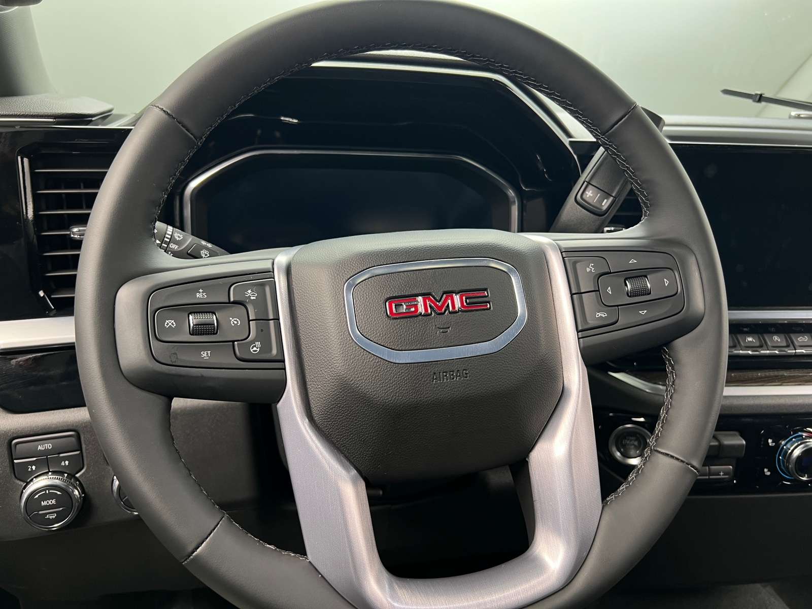 Thumbnail: 2025 GMC Sierra 1500 - 5