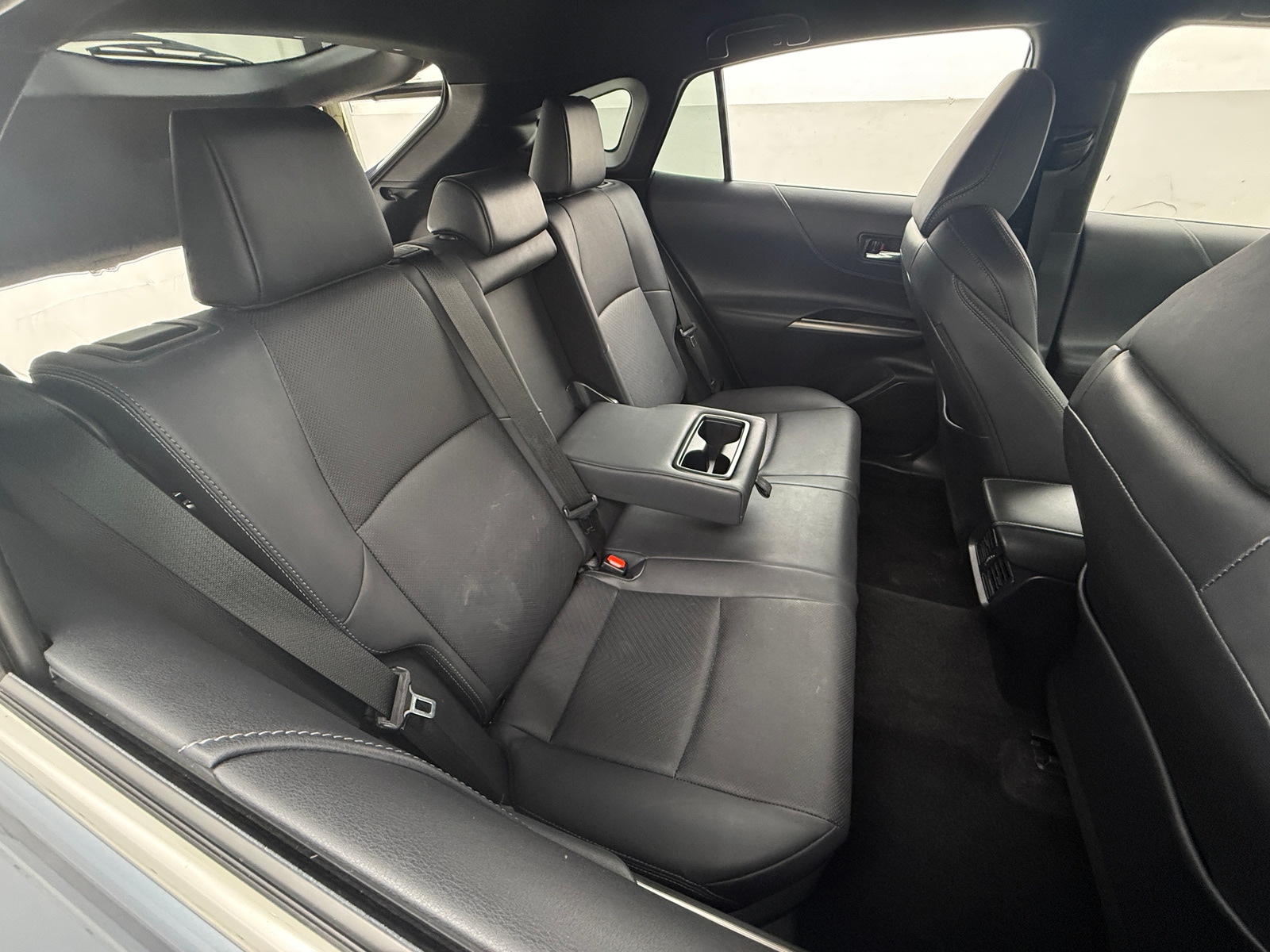 Thumbnail: 2021 Toyota Venza - 6