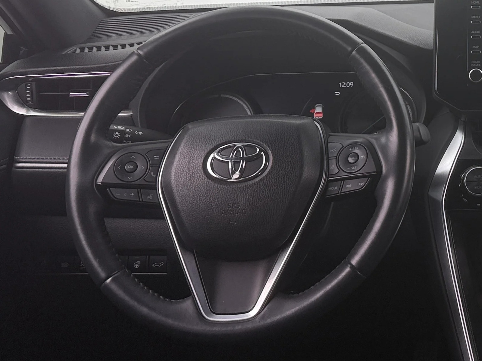 Thumbnail: 2021 Toyota Venza - 5