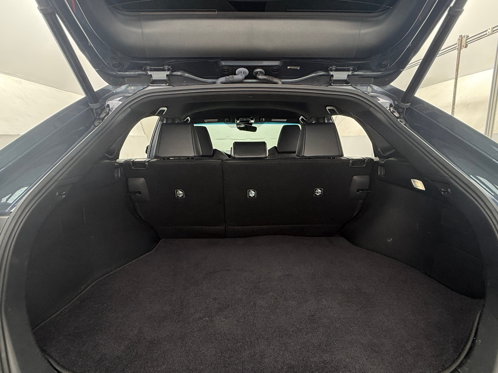 Thumbnail: 2021 Toyota Venza - 7