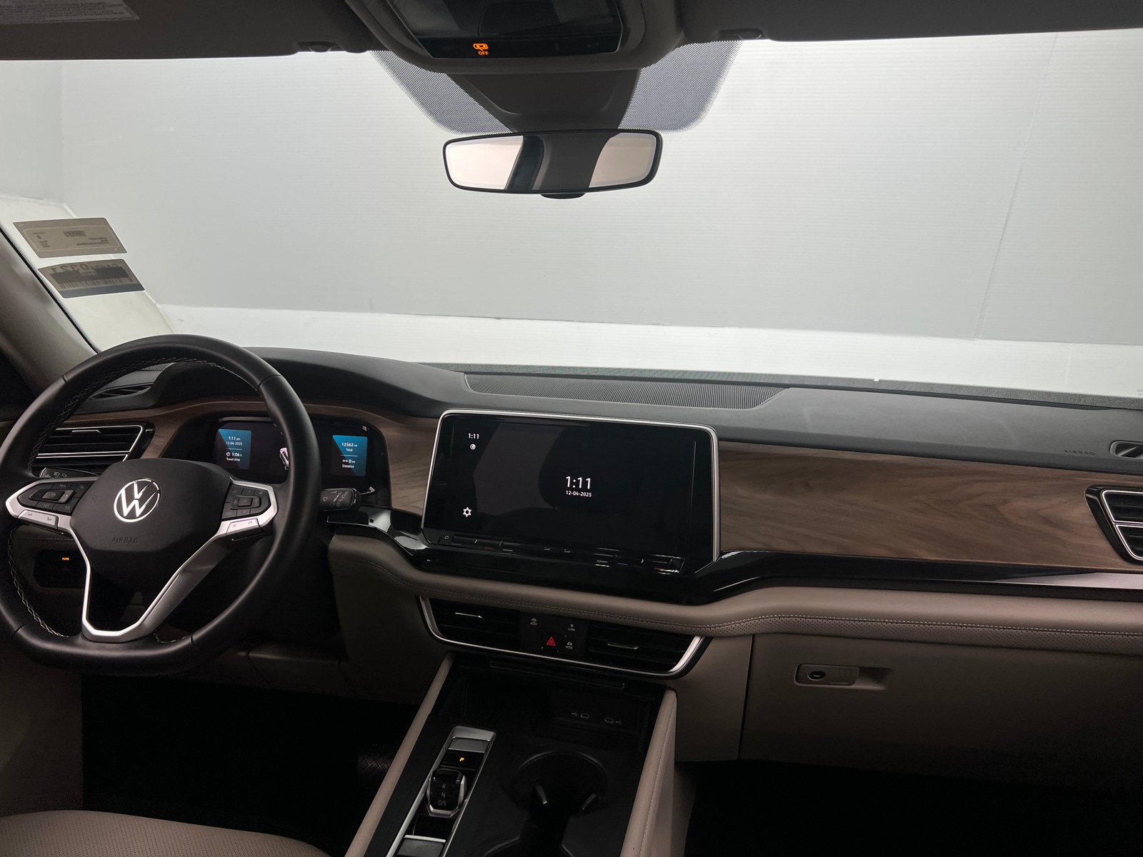 Thumbnail: 2025 Volkswagen Atlas - 3