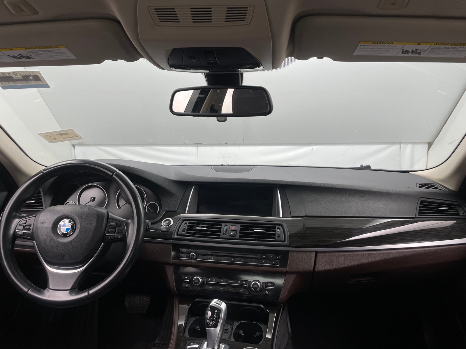 Thumbnail: 2015 BMW 5 Series - 2