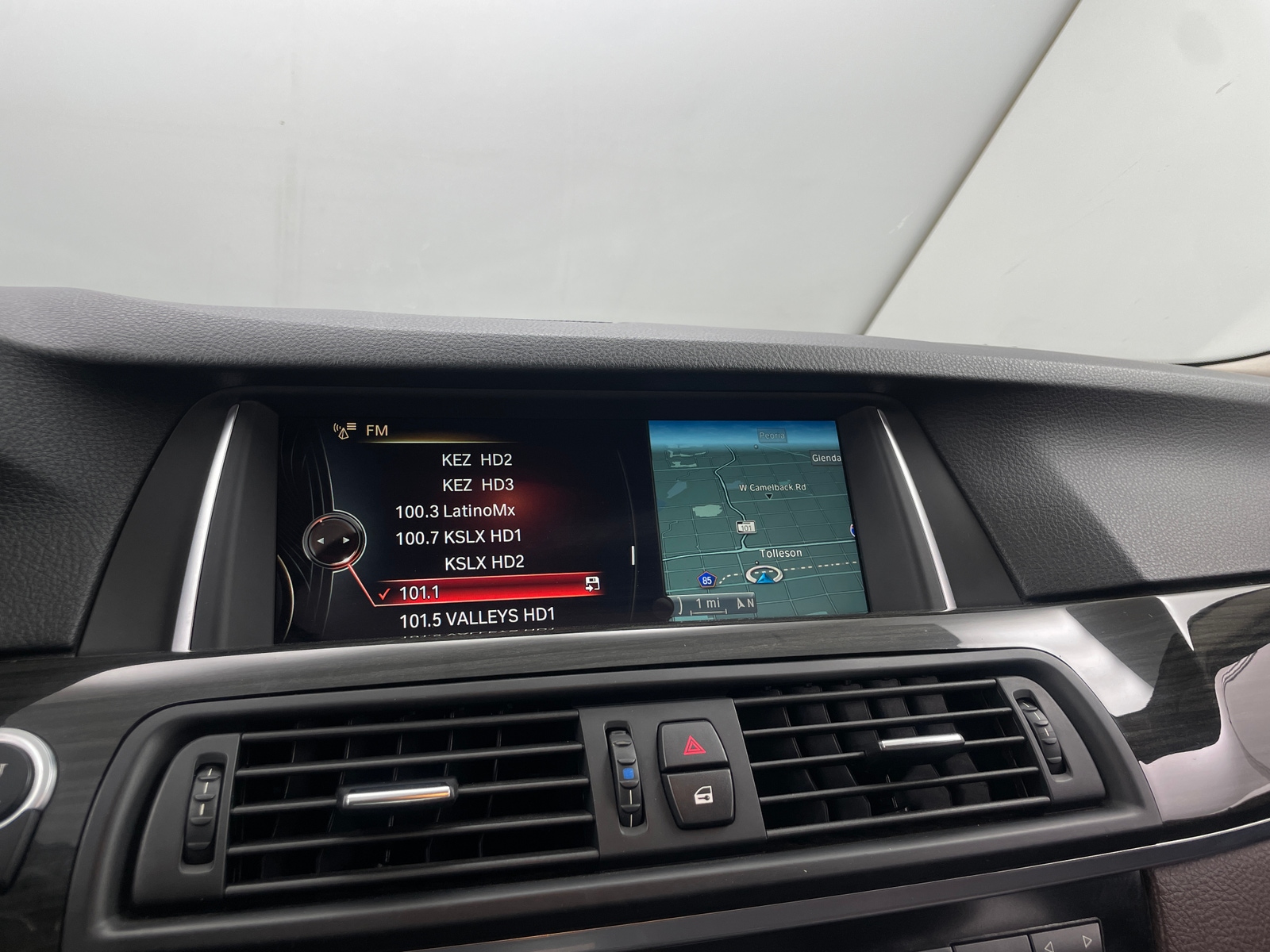 Thumbnail: 2015 BMW 5 Series - 3