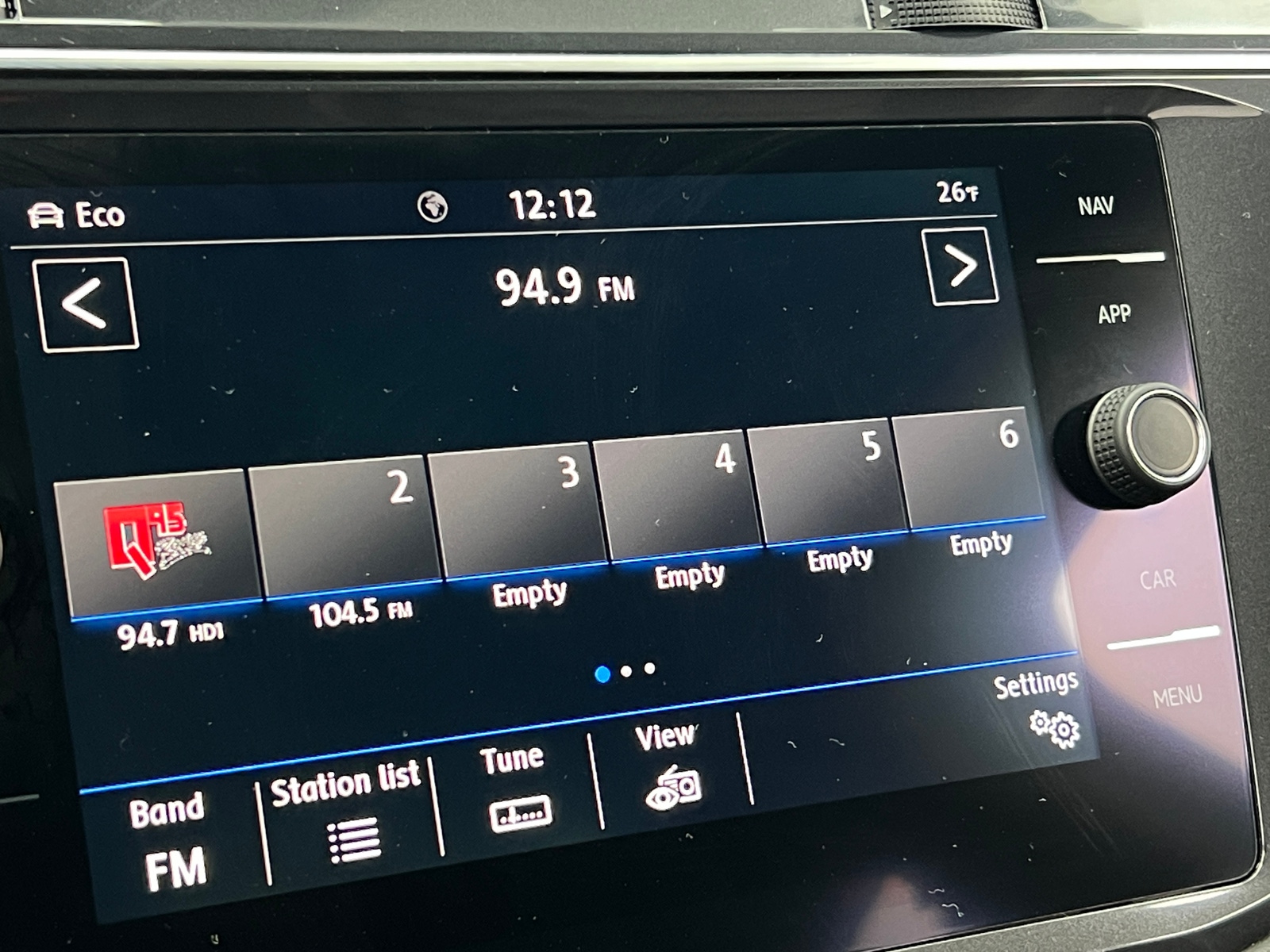 Thumbnail: 2020 Volkswagen Tiguan - 3