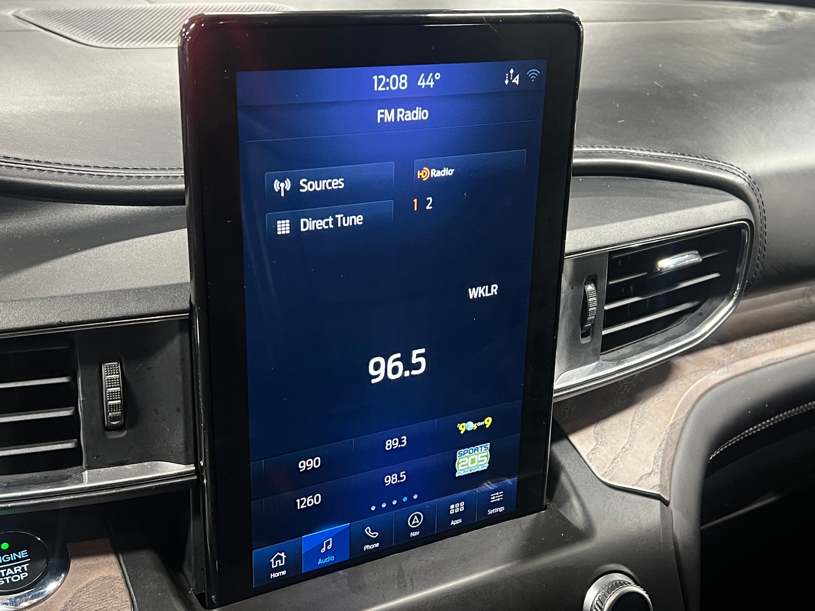 Thumbnail: 2020 Ford Explorer - 3