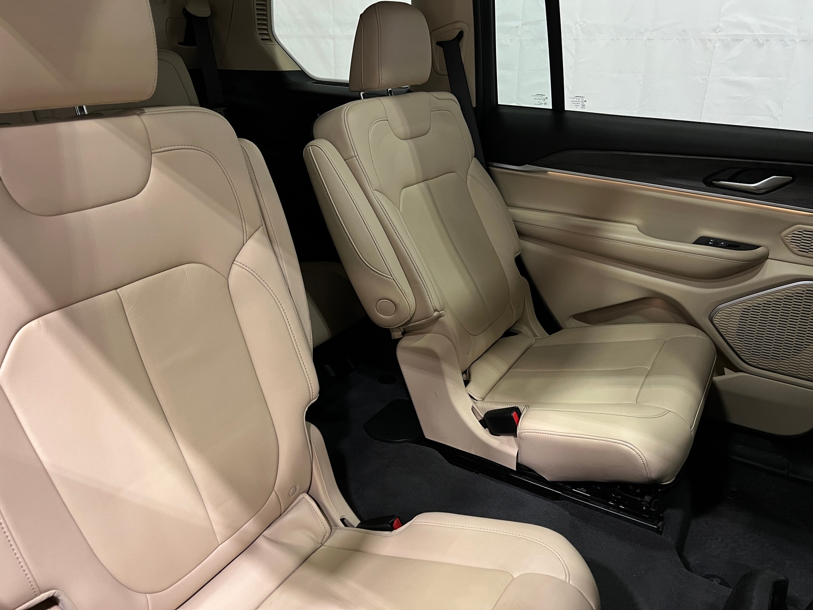 Thumbnail: 2021 Jeep Grand Cherokee L - 5