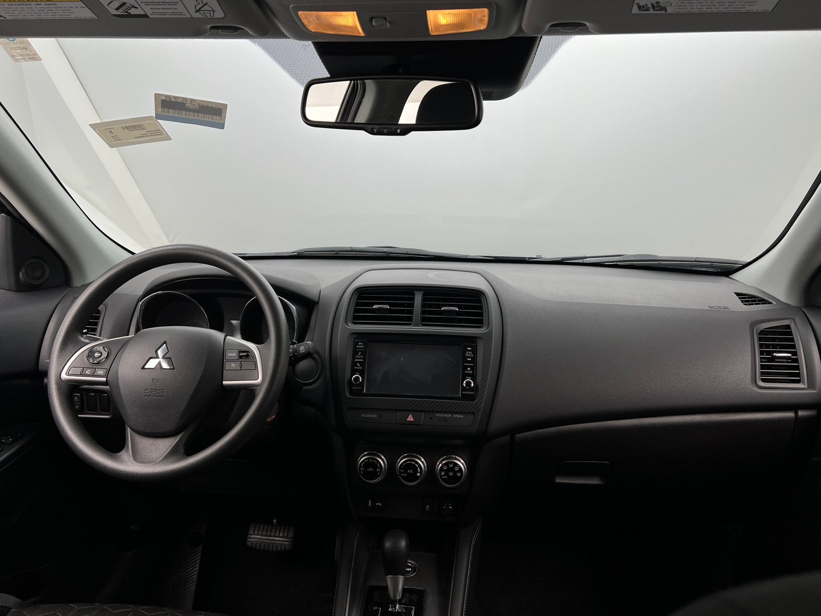 Thumbnail: 2025 Mitsubishi Outlander Sport - 3