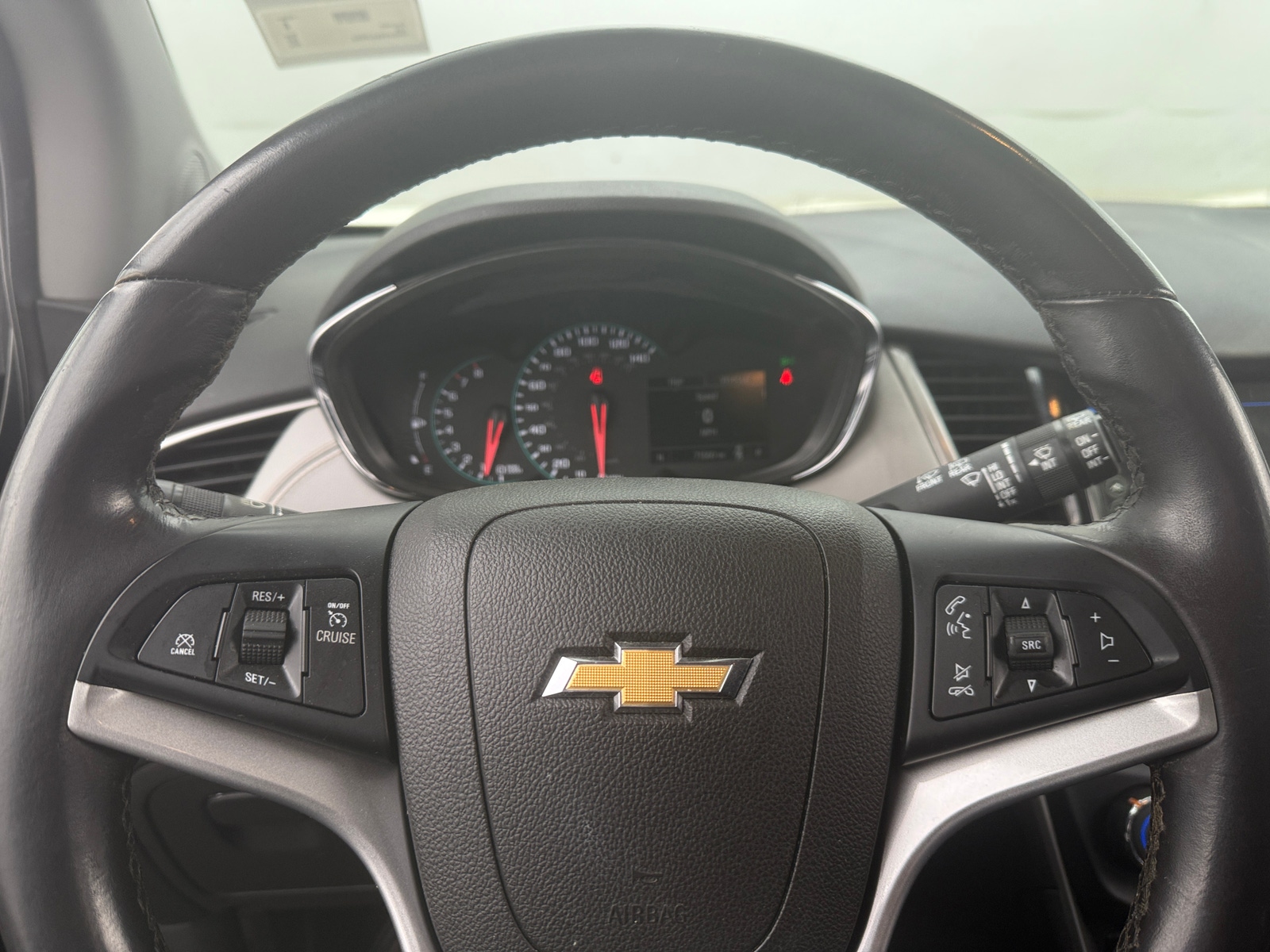 Thumbnail: 2018 Chevrolet Trax - 4