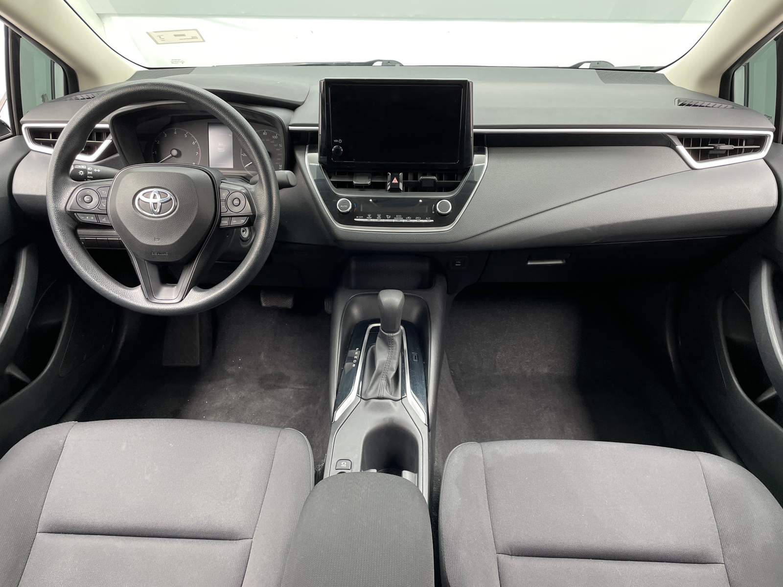 Thumbnail: 2023 Toyota Corolla - 3