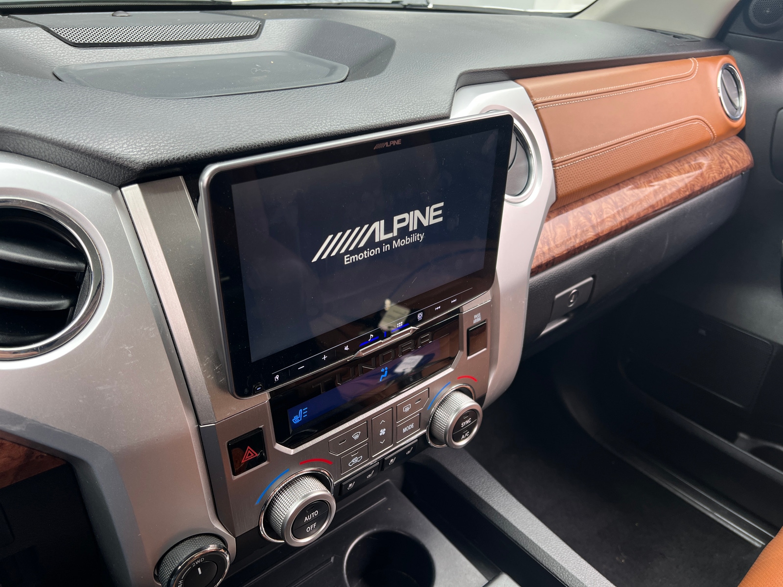 Thumbnail: 2021 Toyota Tundra - 3