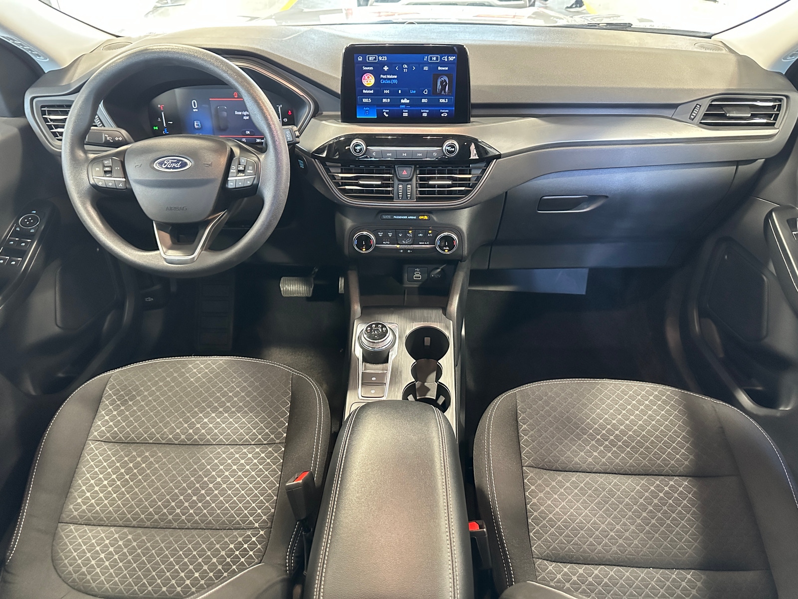 Thumbnail: 2025 Ford Escape - 5