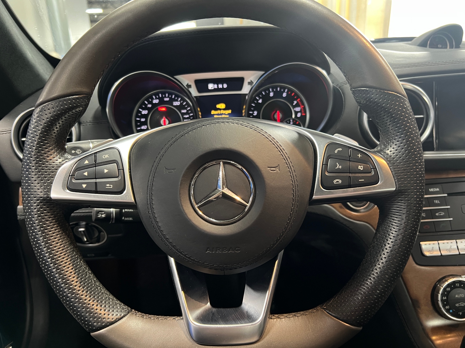 Thumbnail: 2020 Mercedes-Benz SL-Class - 4