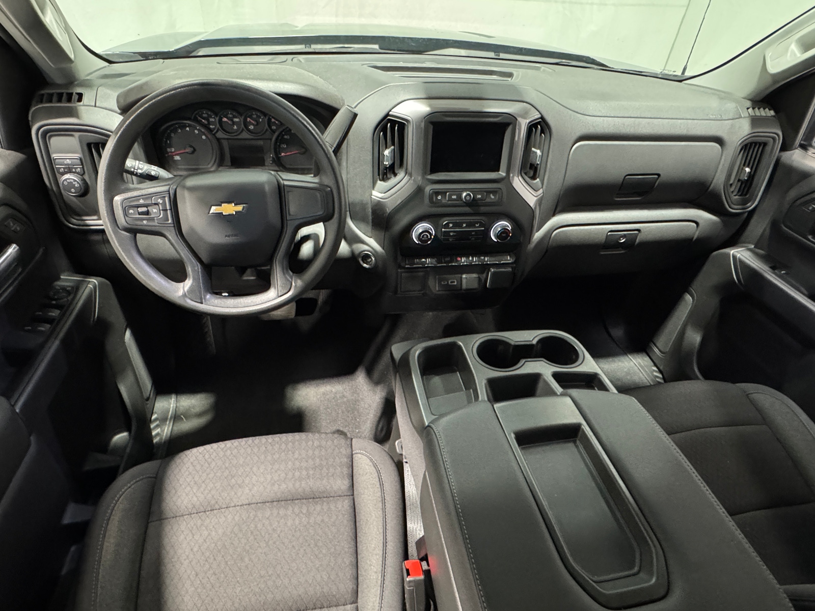 Thumbnail: 2023 Chevrolet Silverado 1500 - 3