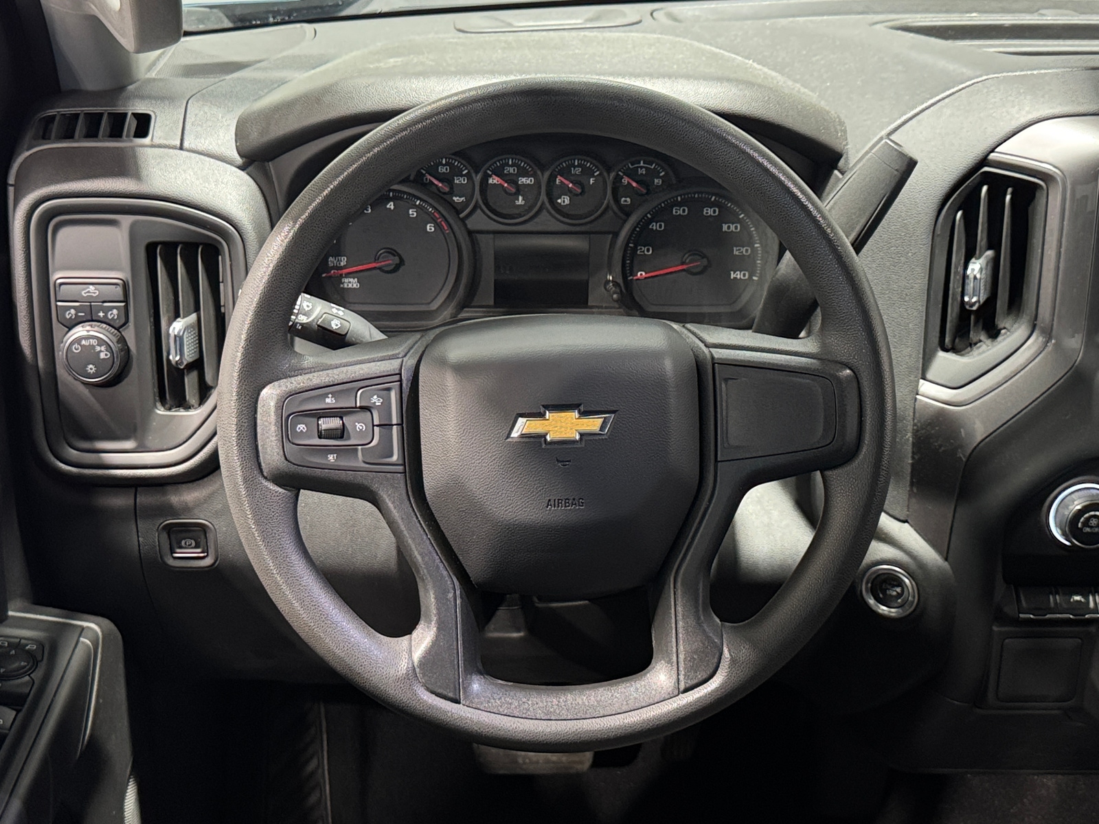 Thumbnail: 2023 Chevrolet Silverado 1500 - 5