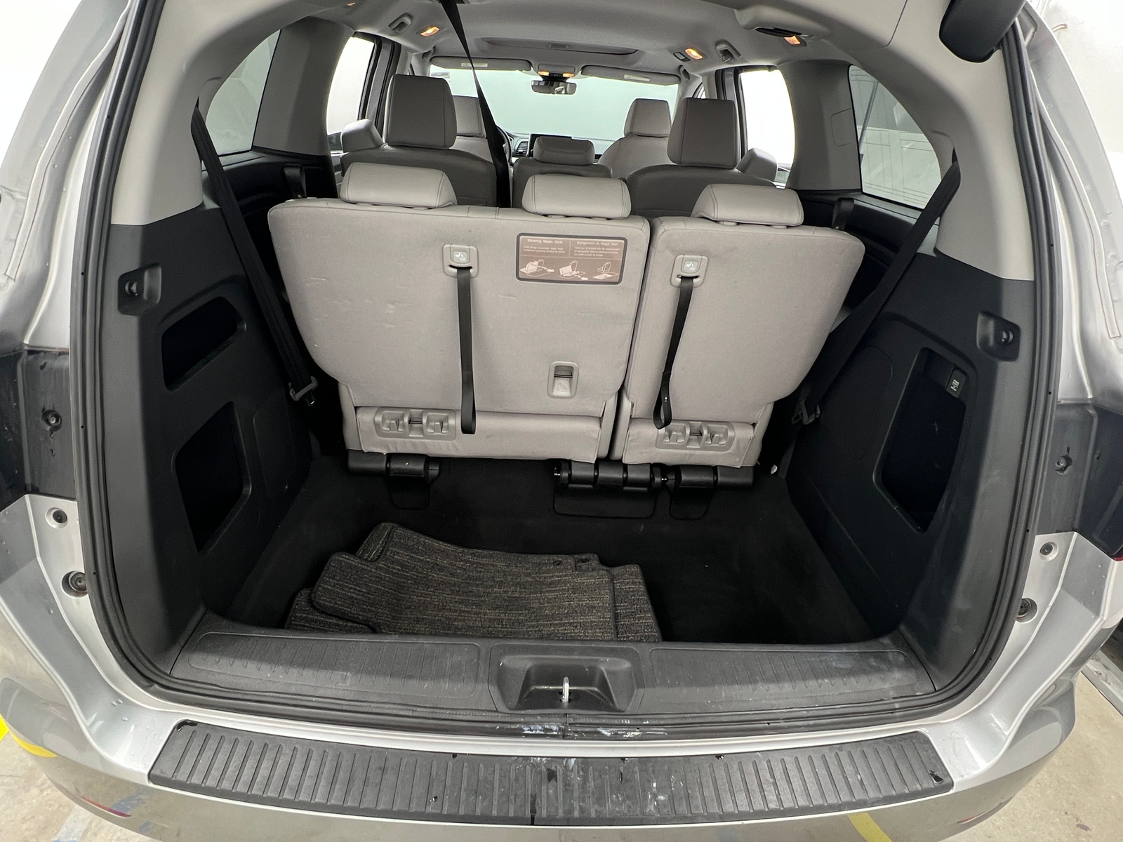 Thumbnail: 2022 Honda Odyssey - 6