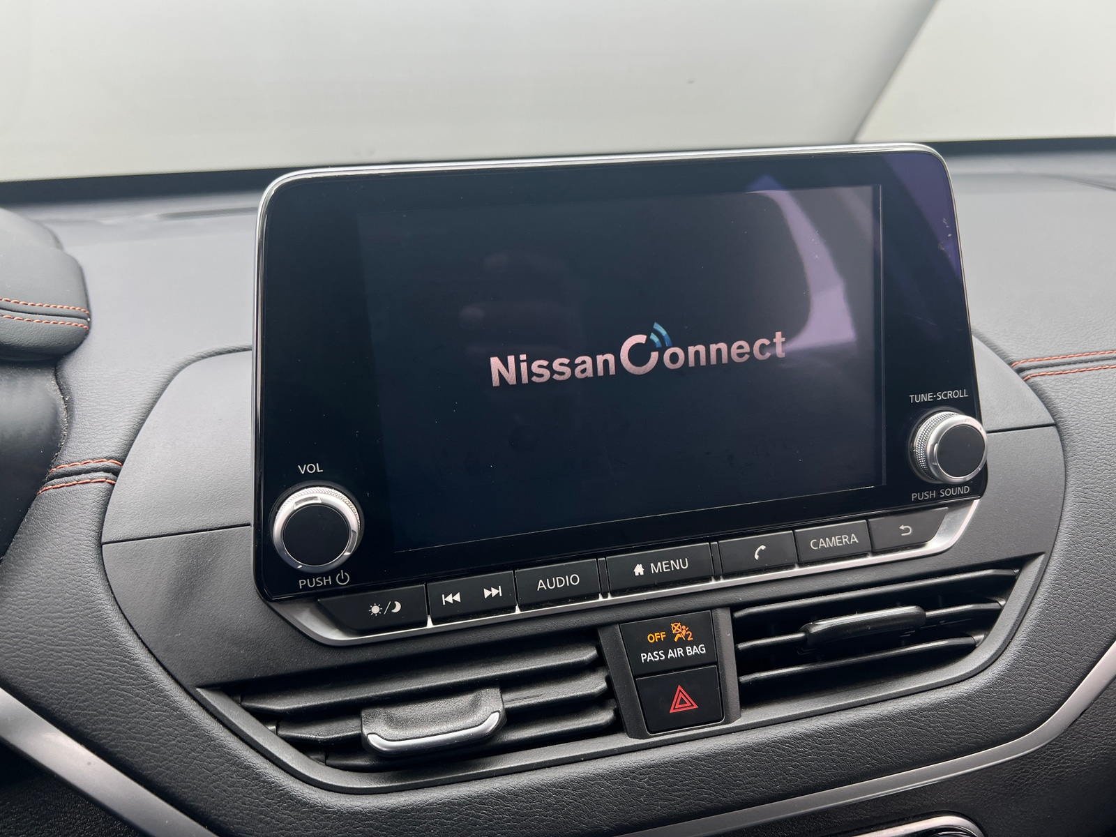 Thumbnail: 2019 Nissan Altima - 4