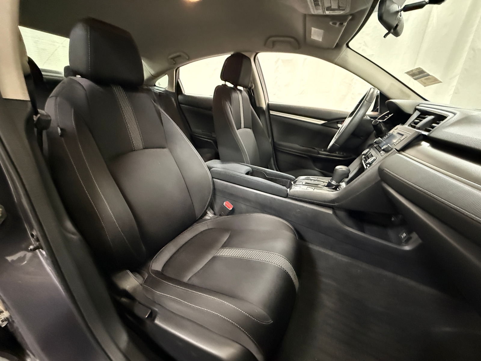 Thumbnail: 2016 Honda Civic - 2