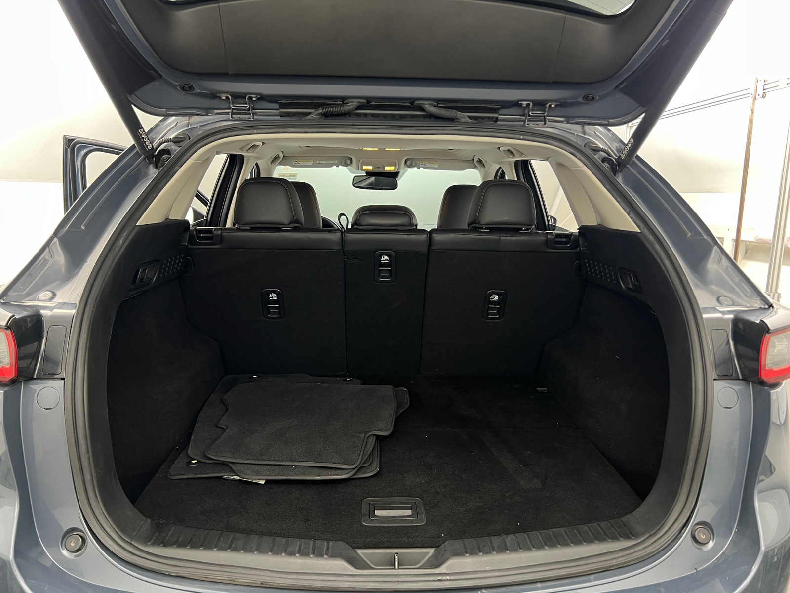 Thumbnail: 2023 Mazda CX-5 - 6