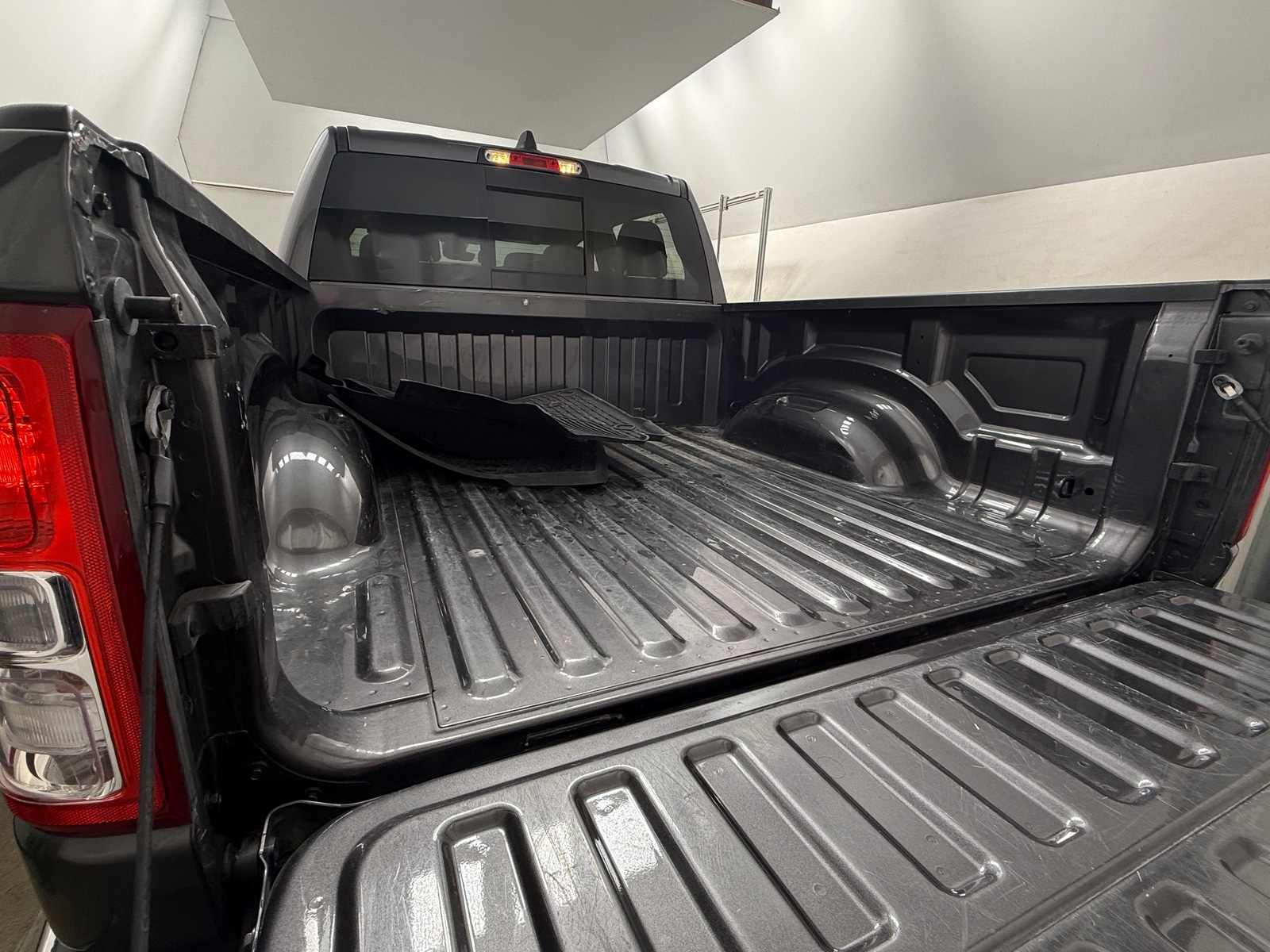 Thumbnail: 2024 RAM 1500 - 7