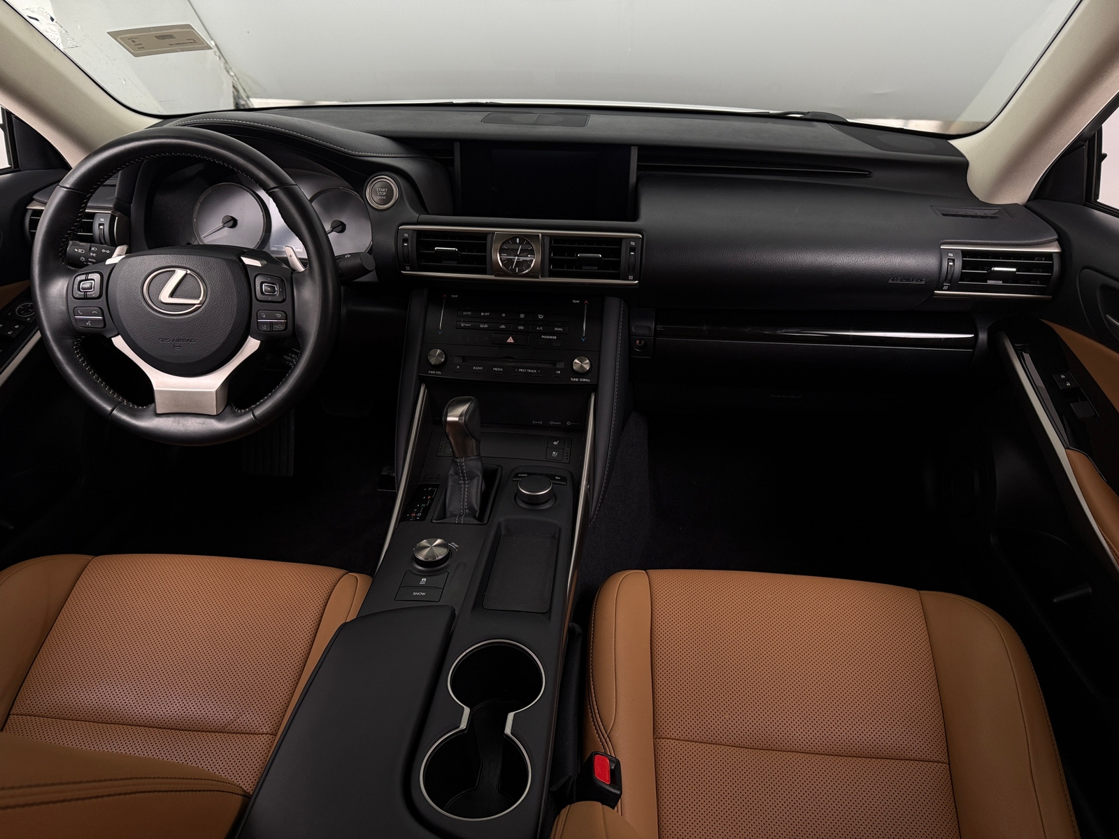 Thumbnail: 2018 Lexus IS - 2