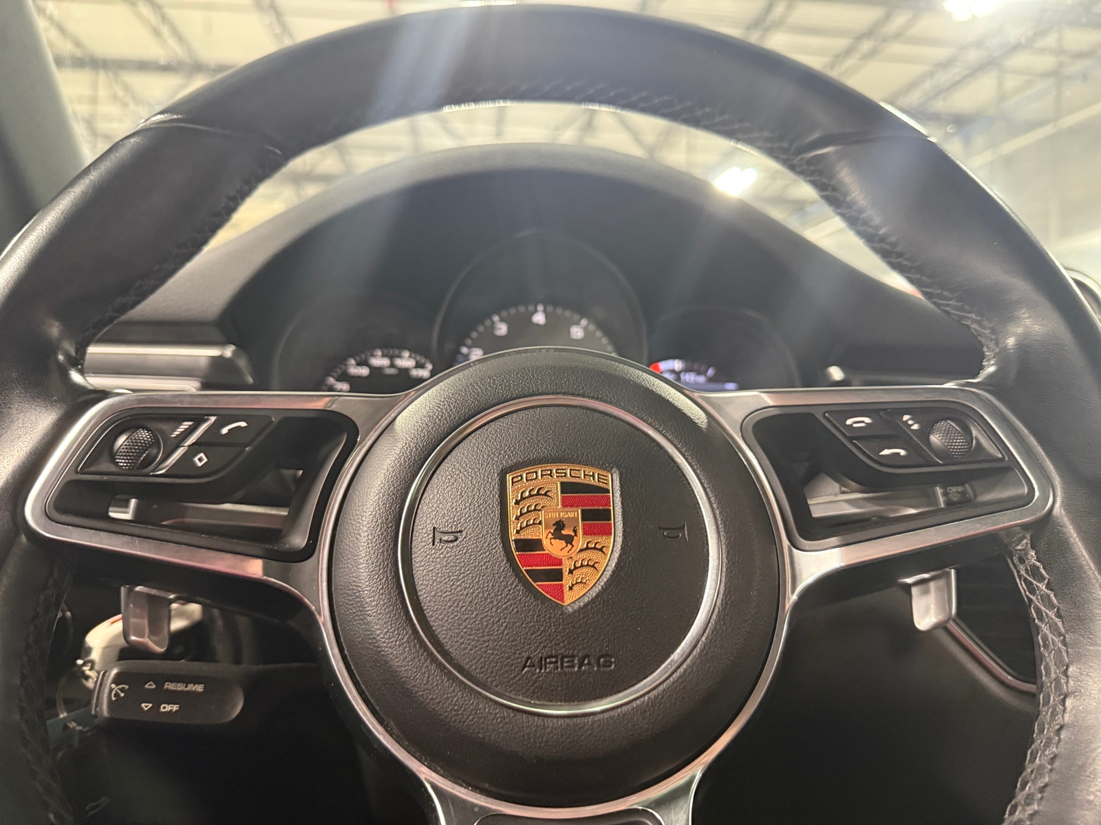 Thumbnail: 2017 Porsche Macan - 4