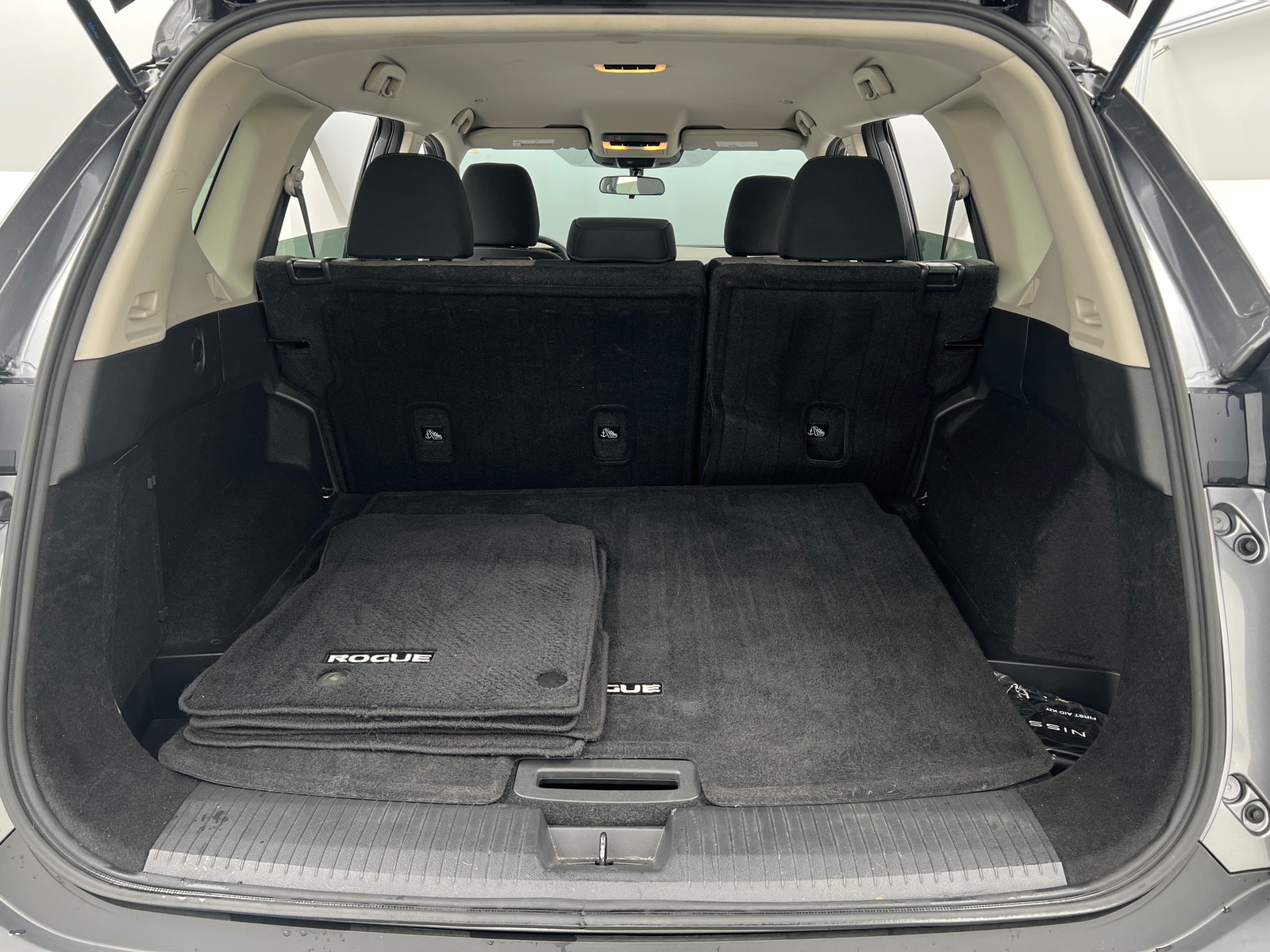 Thumbnail: 2022 Nissan Rogue - 7