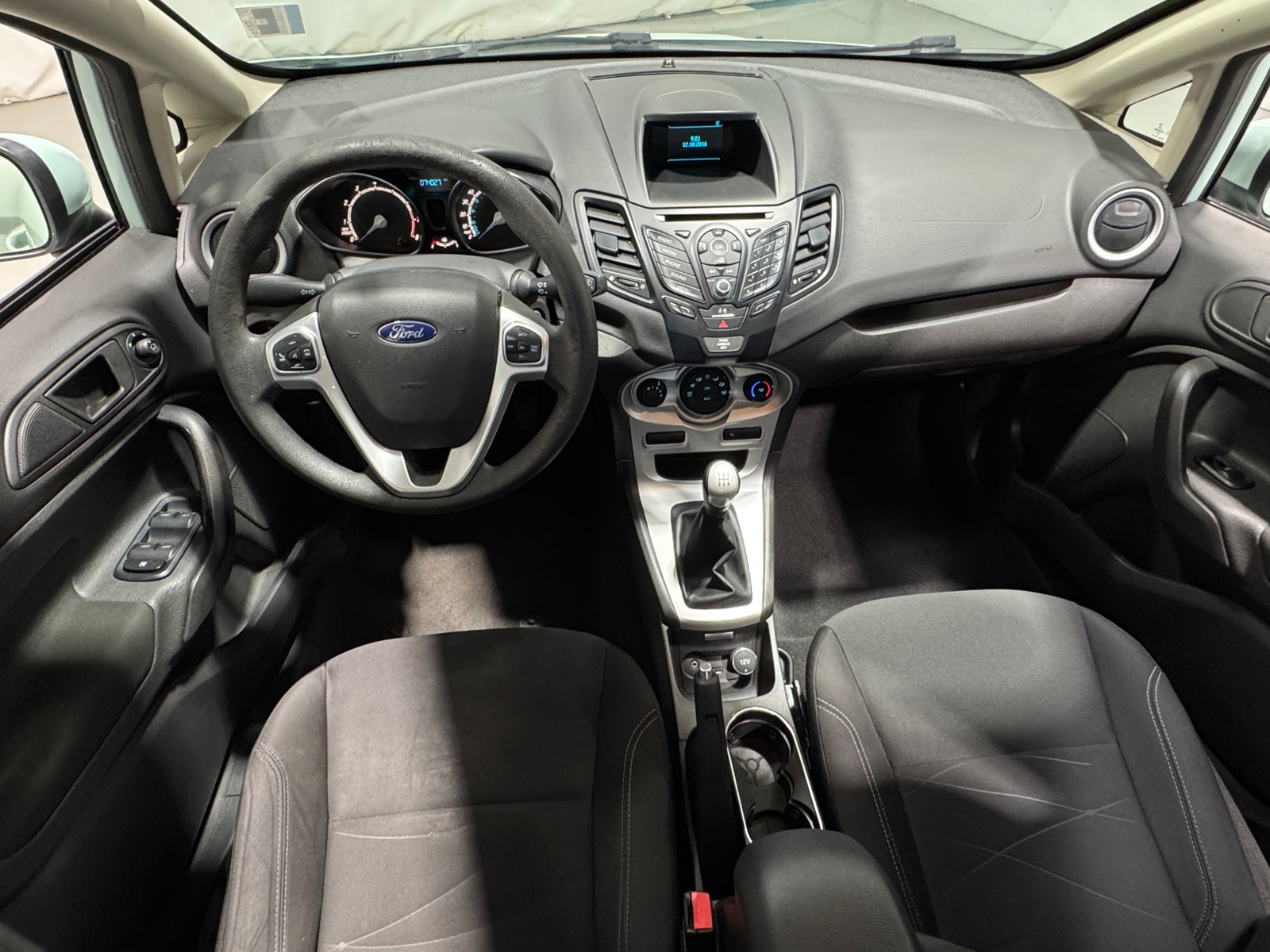 Thumbnail: 2017 Ford Fiesta - 3