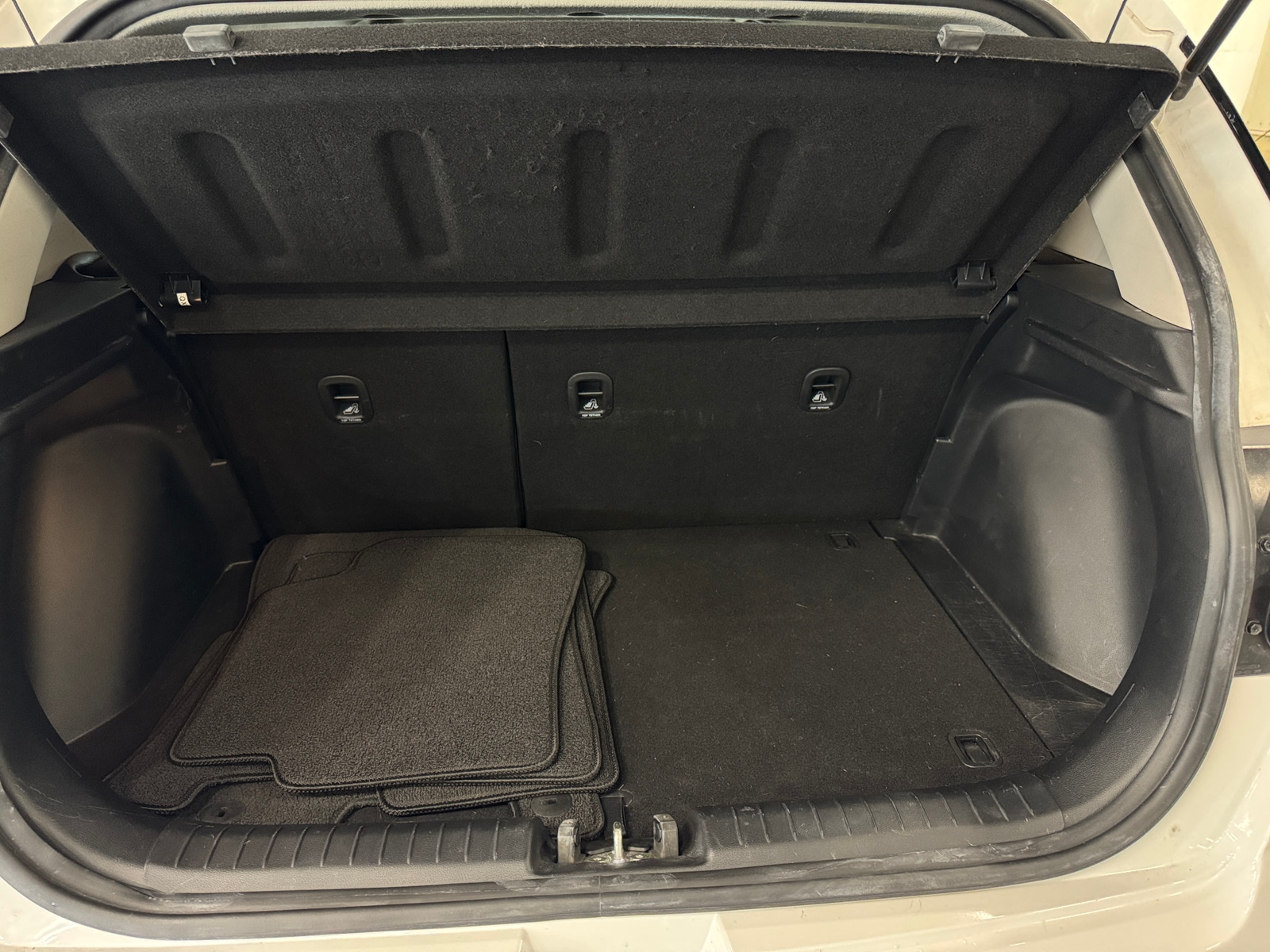 Thumbnail: 2020 Hyundai Venue - 7