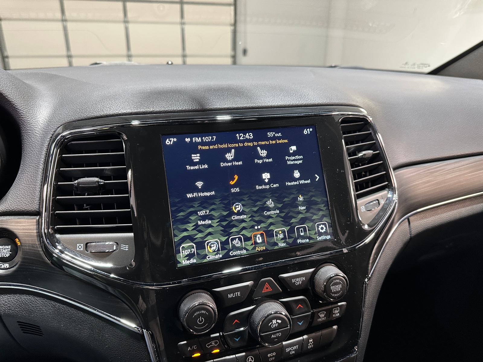 Thumbnail: 2022 Jeep Grand Cherokee - 3