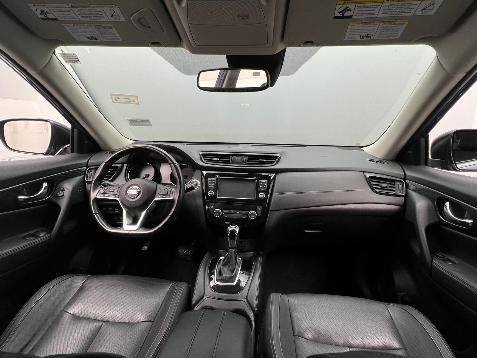 Thumbnail: 2017 Nissan Rogue - 2