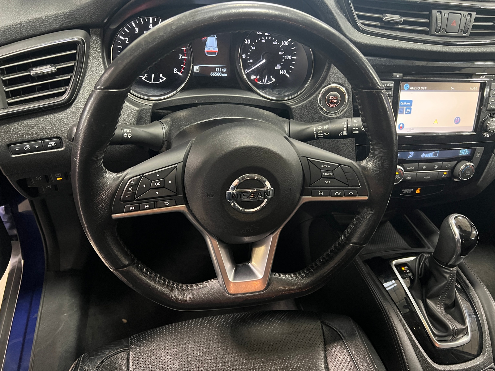 Thumbnail: 2017 Nissan Rogue - 4