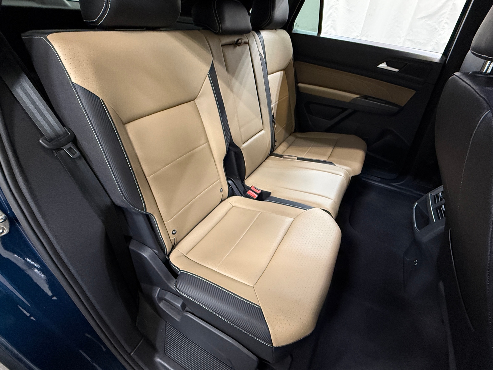 Thumbnail: 2022 Volkswagen Atlas - 5