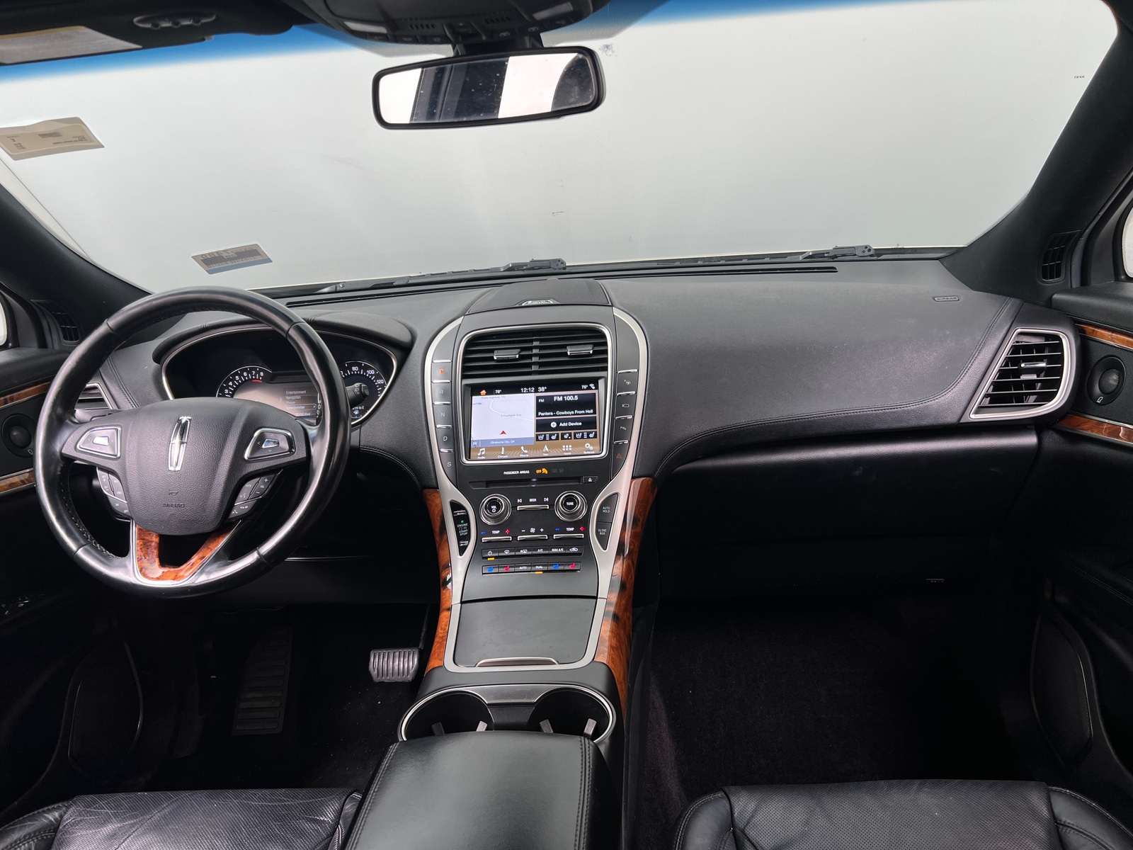 Thumbnail: 2017 Lincoln MKX - 2