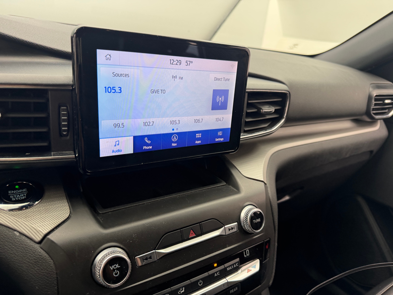 Thumbnail: 2020 Ford Explorer - 4