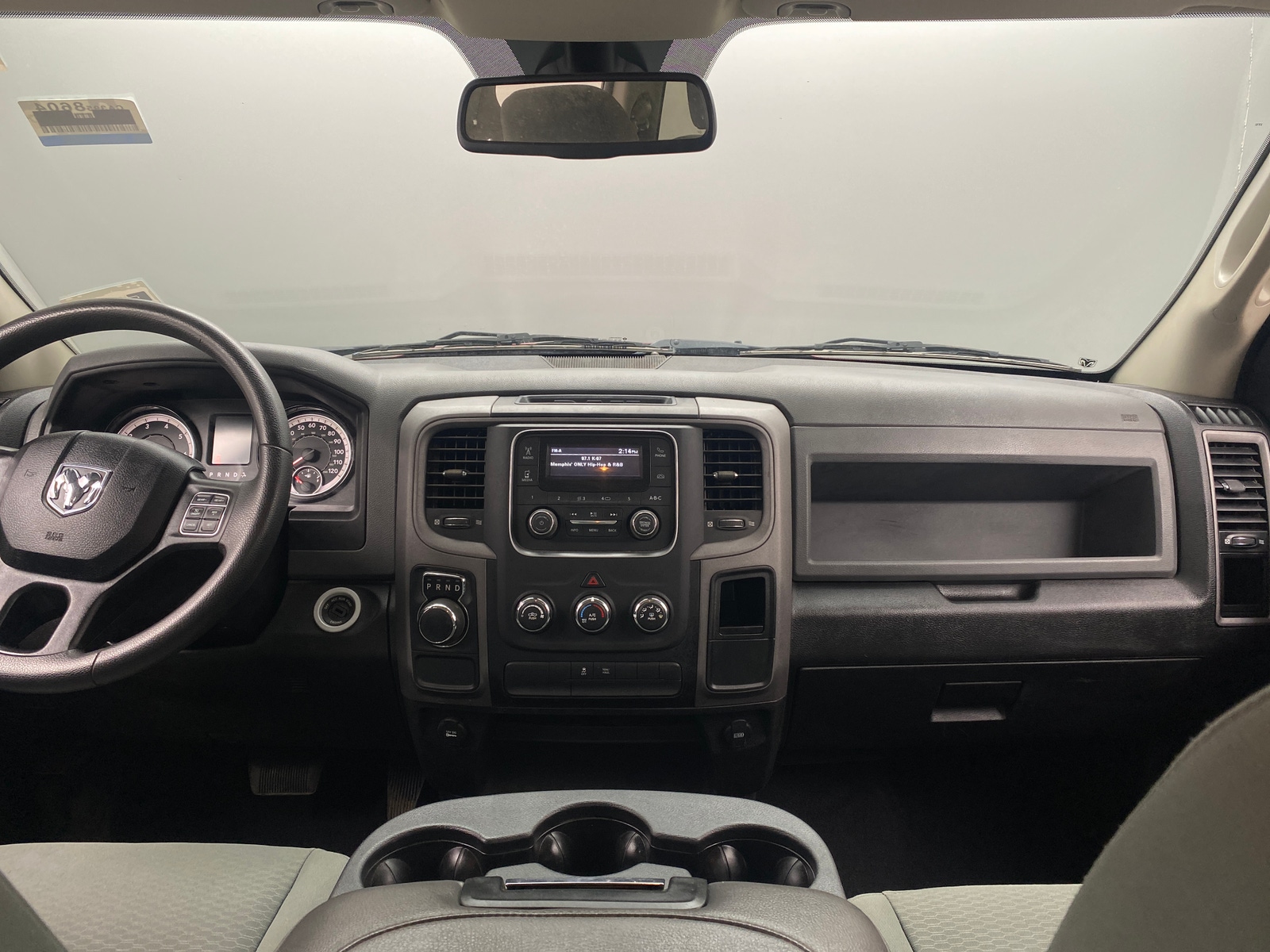 Thumbnail: 2020 RAM 1500 Classic - 2