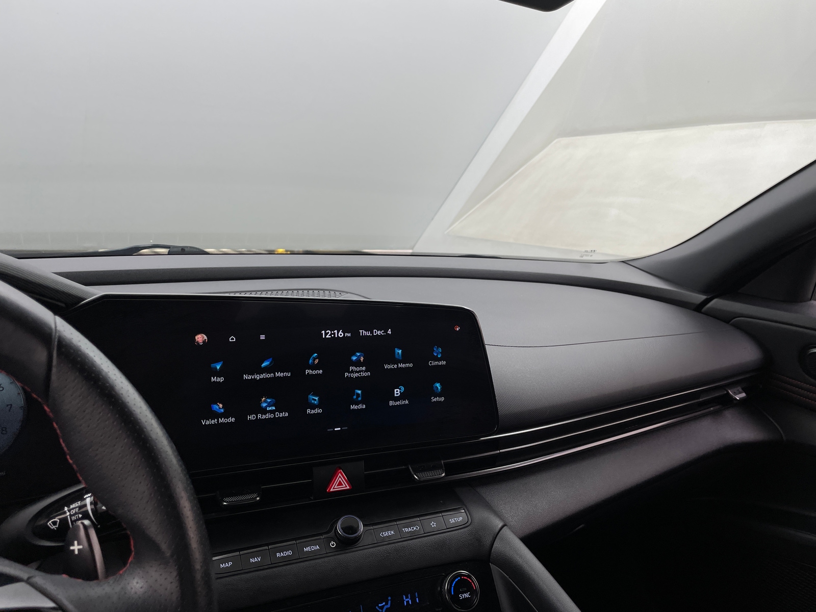 Thumbnail: 2023 Hyundai Elantra - 3